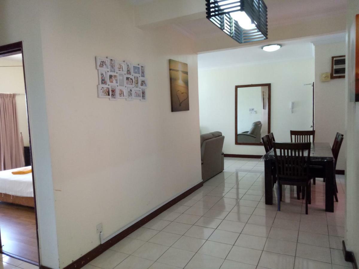 Jack'S Condoapartment @ Marina Court Resort Condominium Kota Kinabalu Exterior photo